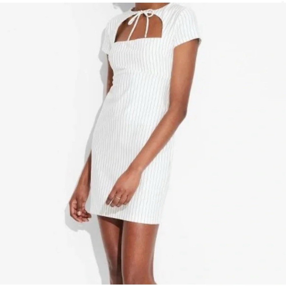 Wild Fable Women's Short Sleeve Midi Dress White and Black Stripe size Medium